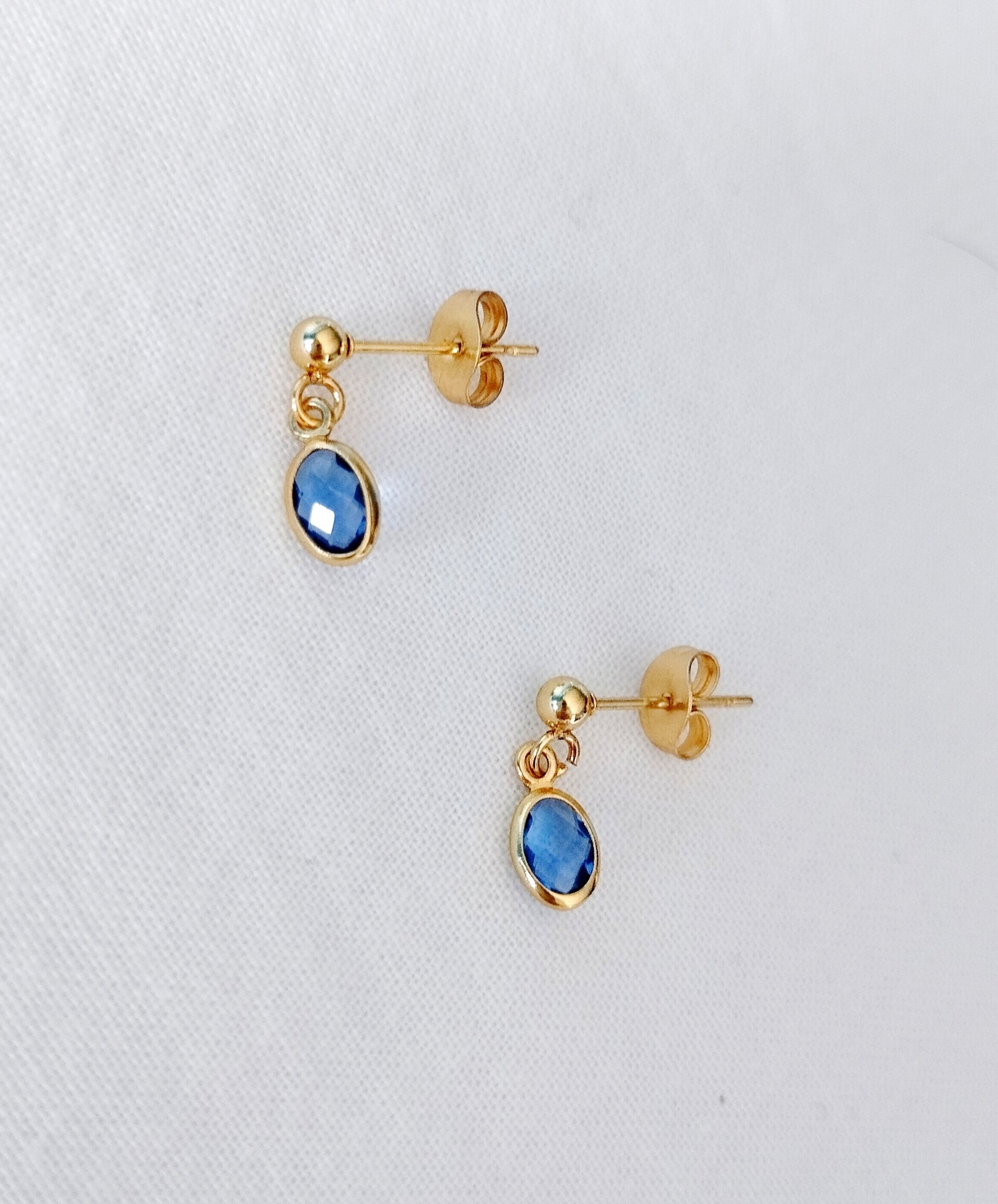 Pendientes botón W-day - 1